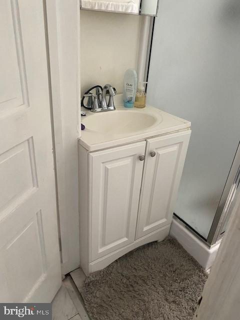 504 West Broad Street Gibbstown, NJ 08027 - Photo 25 of 37 a utility room with dryer and washer