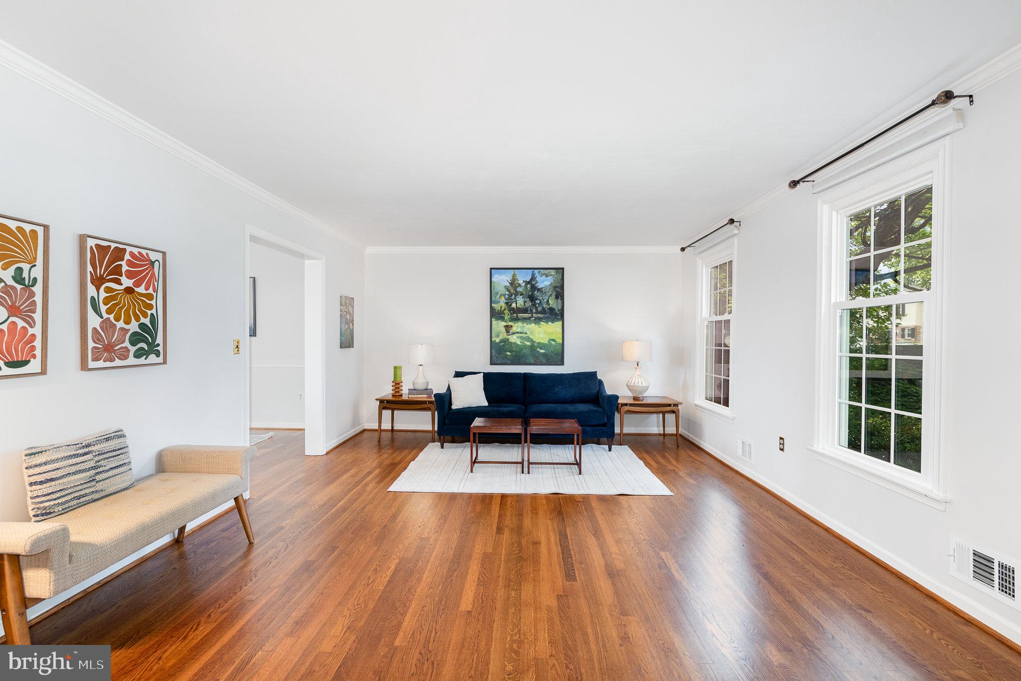 10828 Sandringham Road Cockeysville, MD 21030 - Photo 3 of 44 Gallery Image 3
