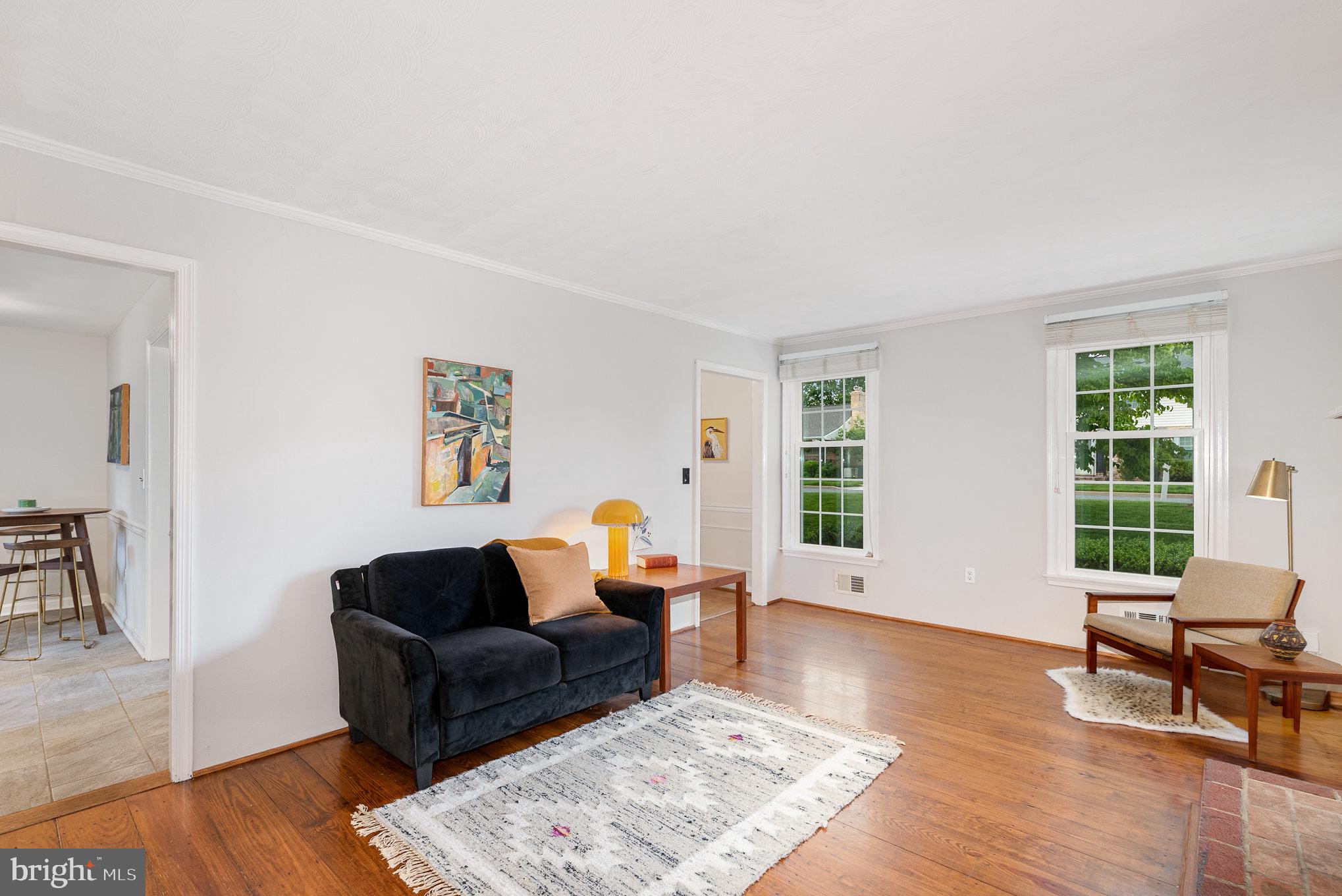 10828 Sandringham Road Cockeysville, MD 21030 - Photo 5 of 44 Gallery Image 5