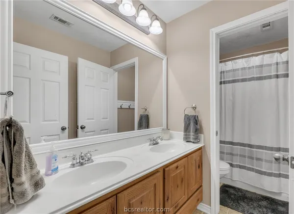 $550,000 | 6981 County Road 108, Iola, TX 77861