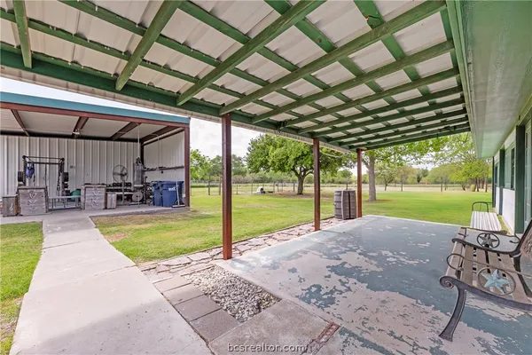 $550,000 | 6981 County Road 108, Iola, TX 77861