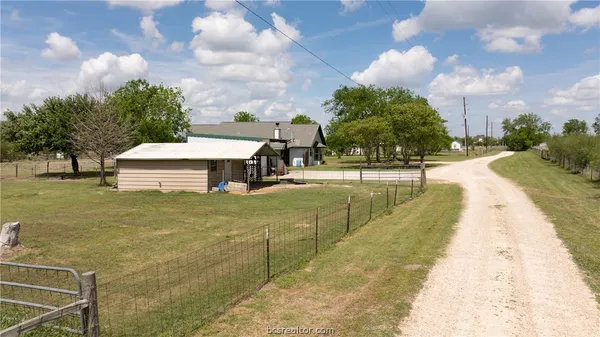 $550,000 | 6981 County Road 108, Iola, TX 77861