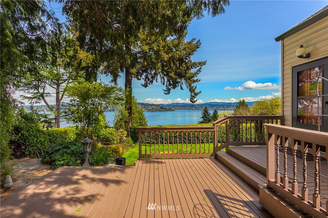 6419 South Norfolk Street Seattle, WA 98118 - Photo 1 of 25