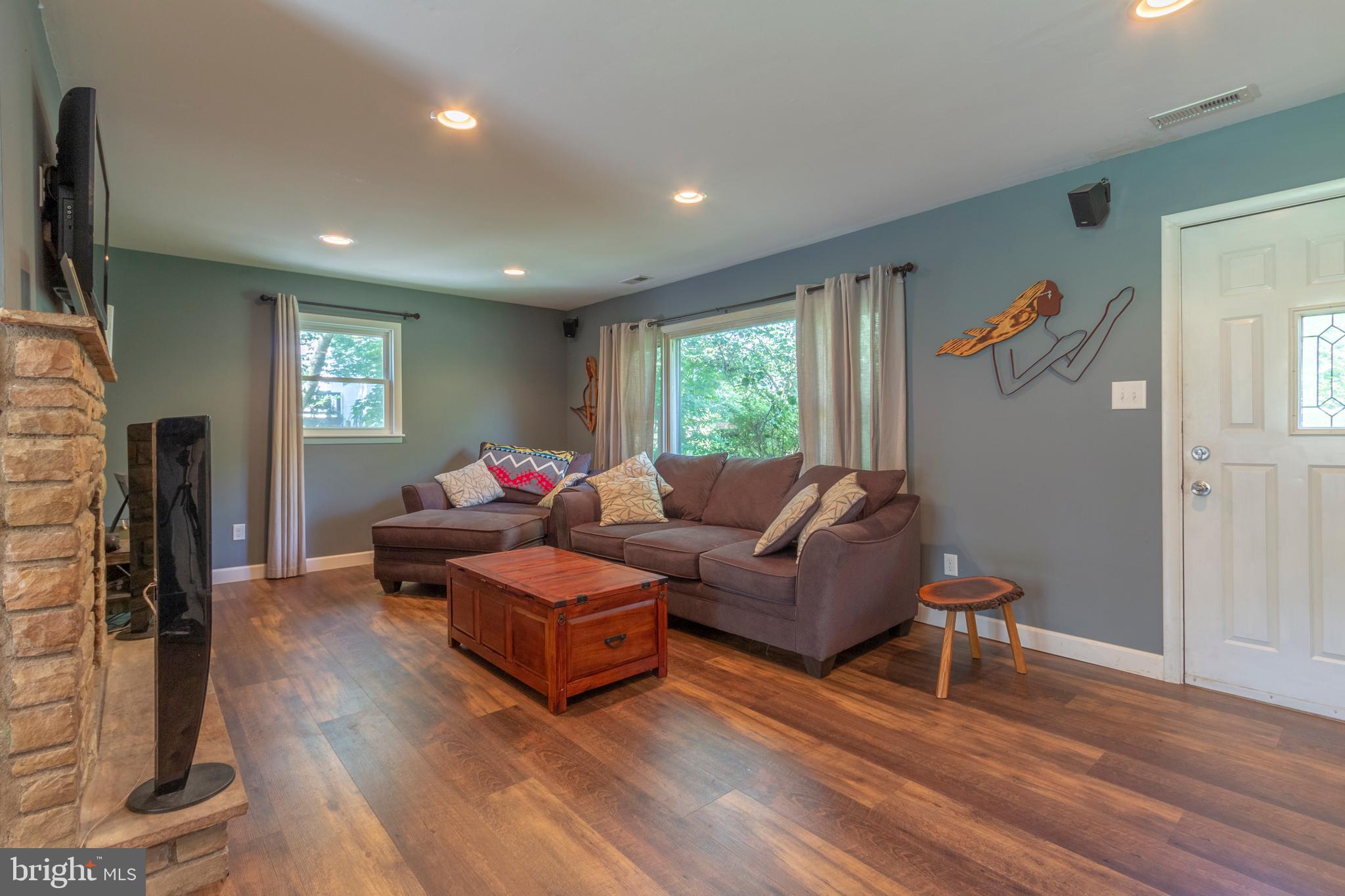 556 Beck Road Souderton, PA 18964 - Photo 4 of 30 Gallery Image 4