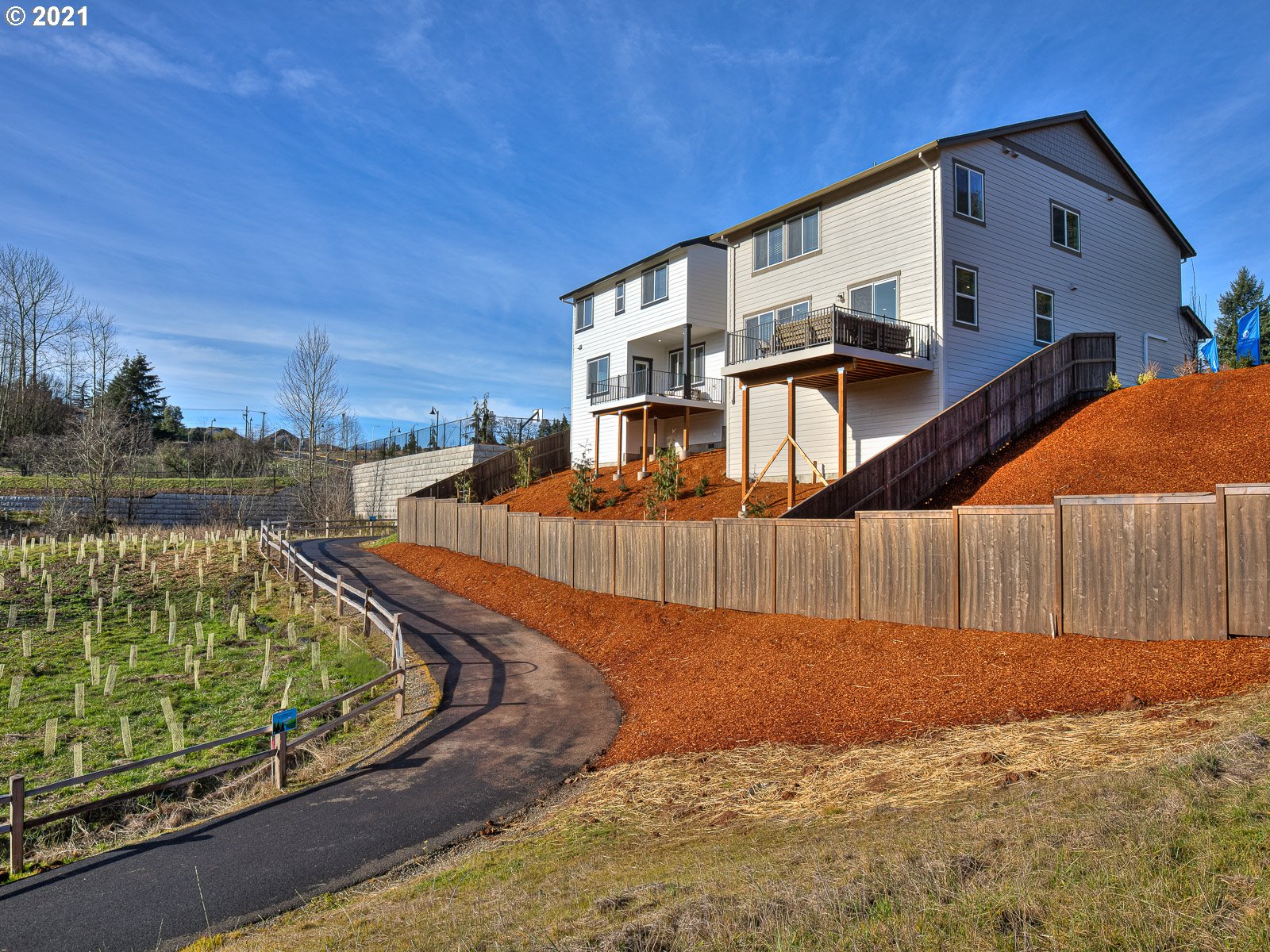 15114 Southeast Baden Powell Road Happy Valley, OR 97086 - Photo 8 of 20 Gallery Image 8