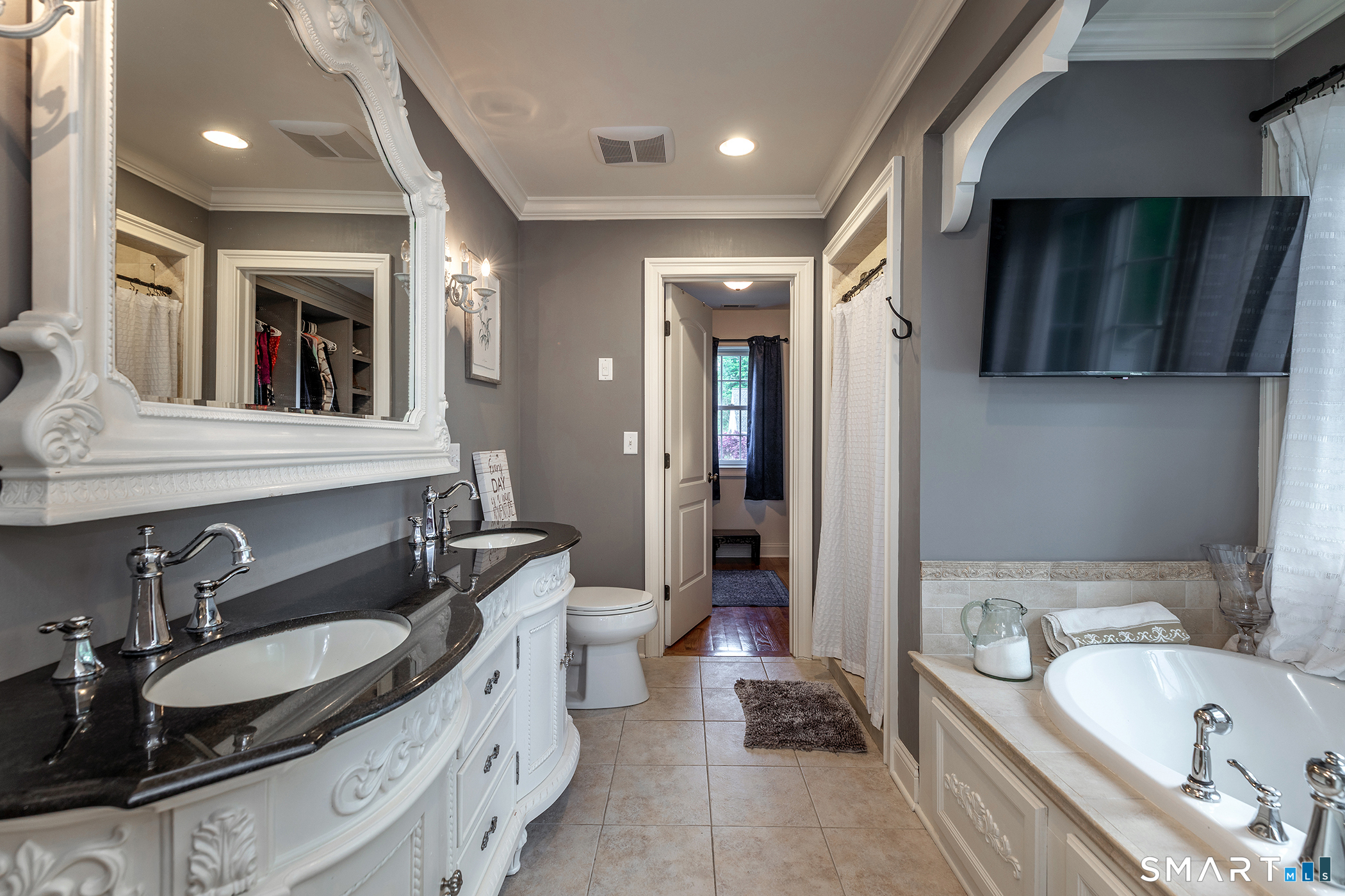 146 Hollow Road Watertown, CT 06795 - Photo 19 of 38