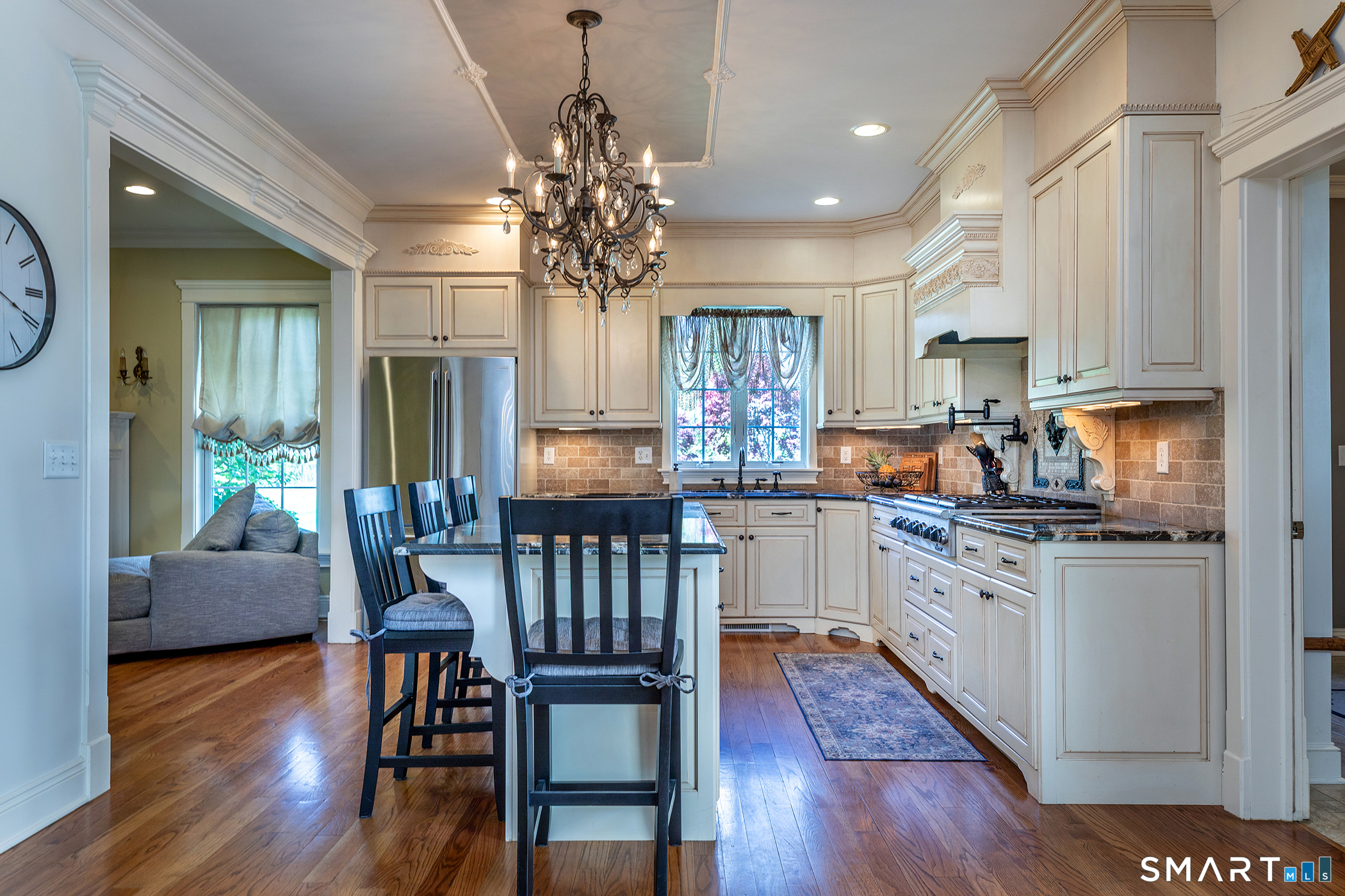 146 Hollow Road Watertown, CT 06795 - Photo 7 of 38