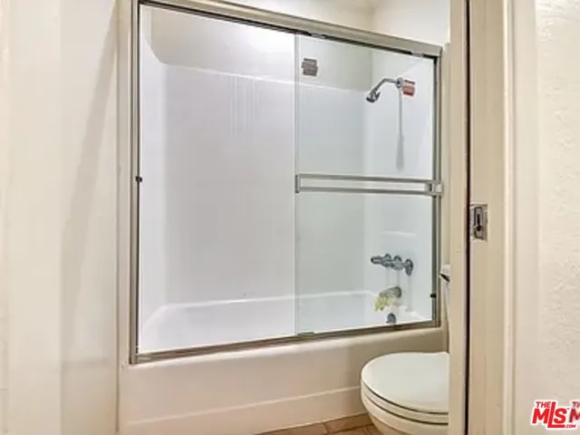 $2,699 | 1112 North Olive Drive, Unit F, West Hollywood, CA 90069