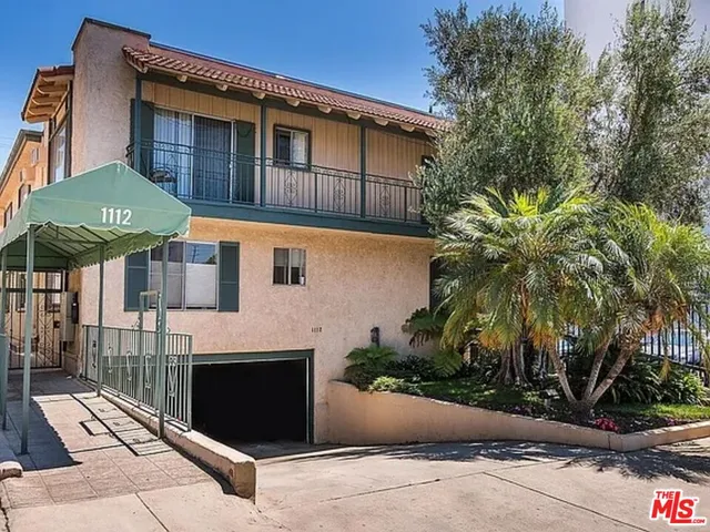 $2,699 | 1112 North Olive Drive, Unit F, West Hollywood, CA 90069