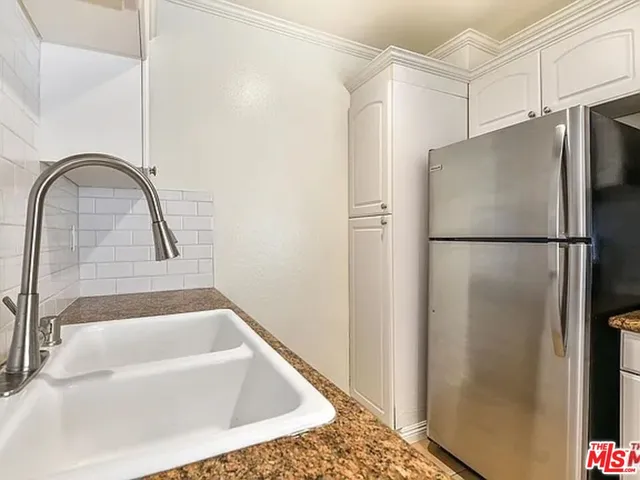 $2,699 | 1112 North Olive Drive, Unit F, West Hollywood, CA 90069