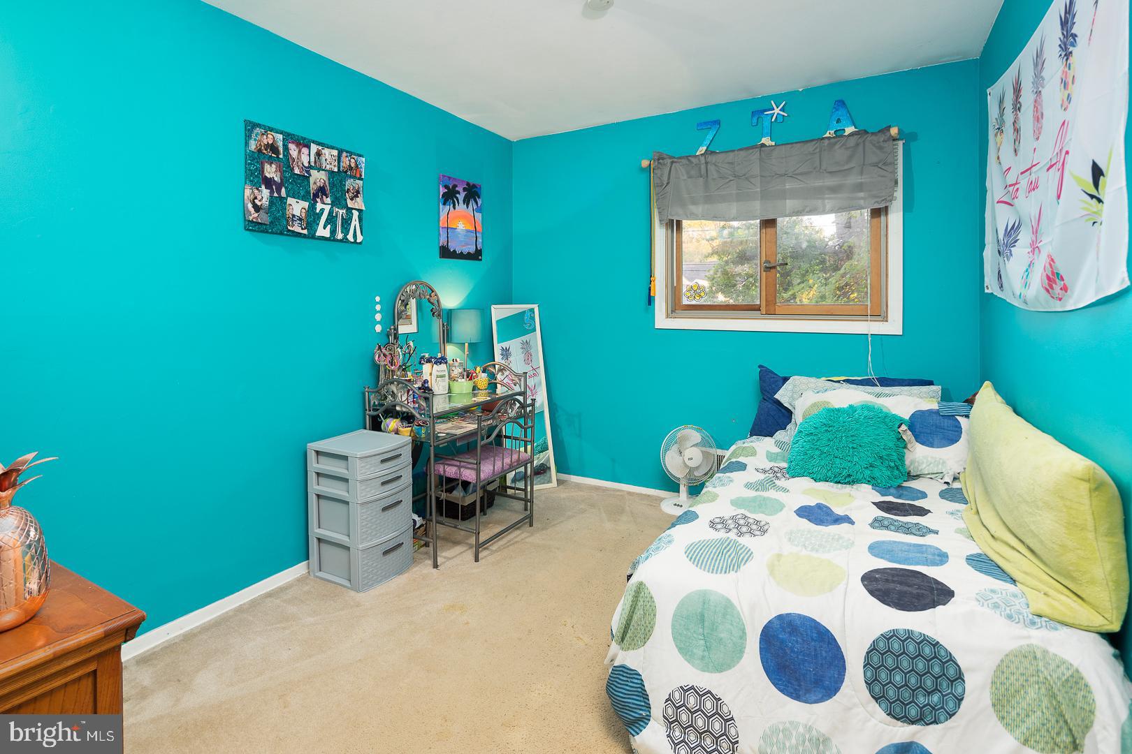 10 Bayberry Road Ewing, NJ 08618 - Photo 20 of 29 Fourth bedroom.