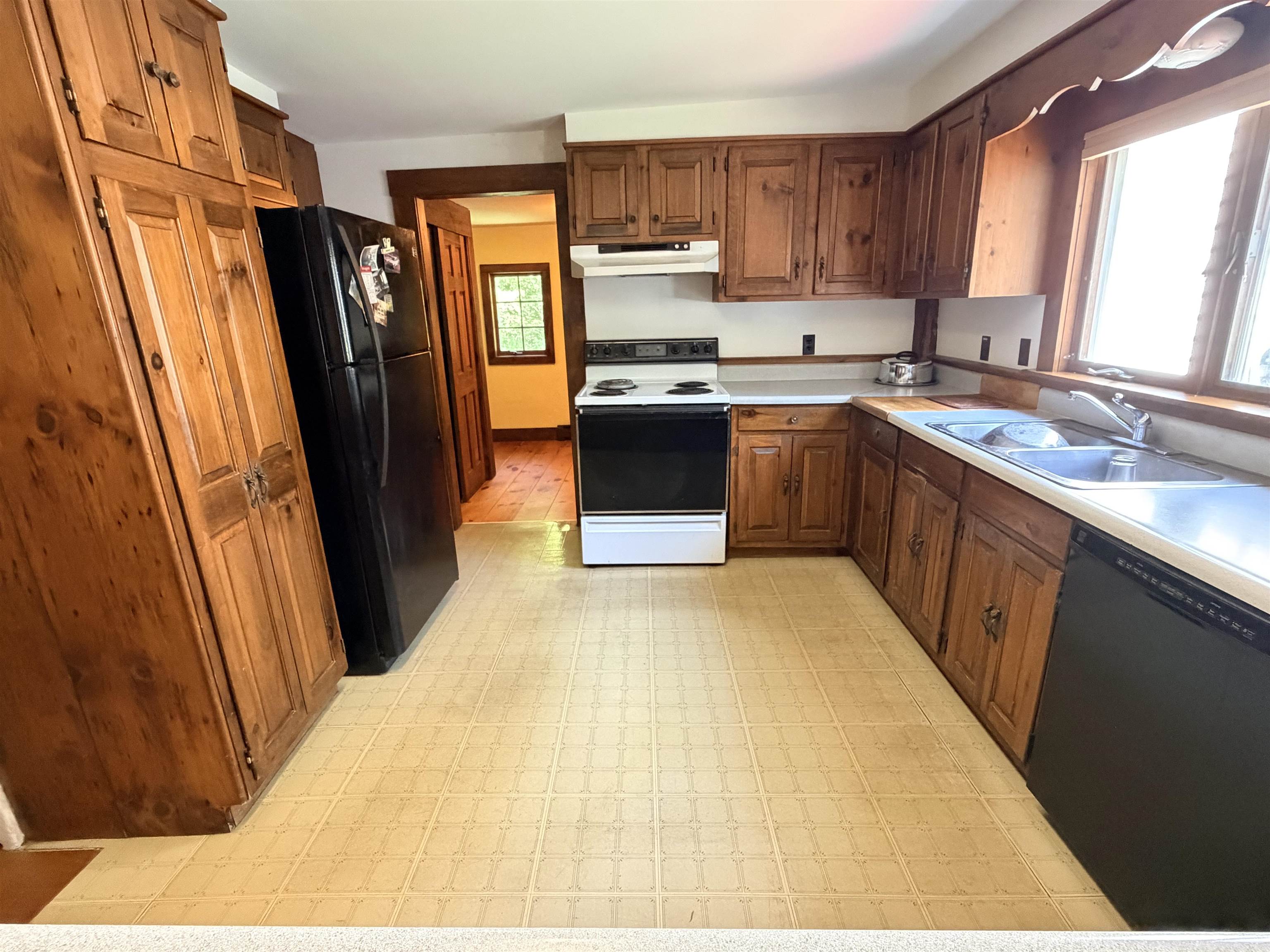 138 Village Road Langdon, NH 03602 - Photo 5 of 19