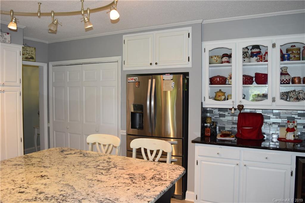 1000 Curve View Road Lincolnton, NC 28092 - Photo 26 of 40 Gallery Image 26