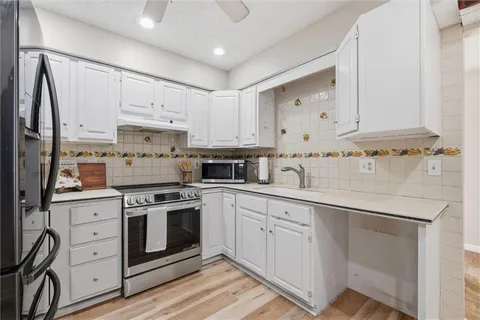 $195,000 | 1032 Northwest 70th Court, Kansas City, MO 64118