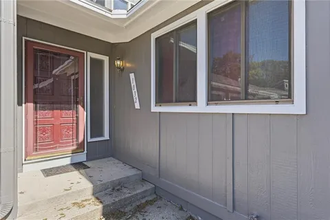 $195,000 | 1032 Northwest 70th Court, Kansas City, MO 64118
