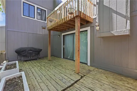 $195,000 | 1032 Northwest 70th Court, Kansas City, MO 64118