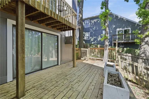 $195,000 | 1032 Northwest 70th Court, Kansas City, MO 64118