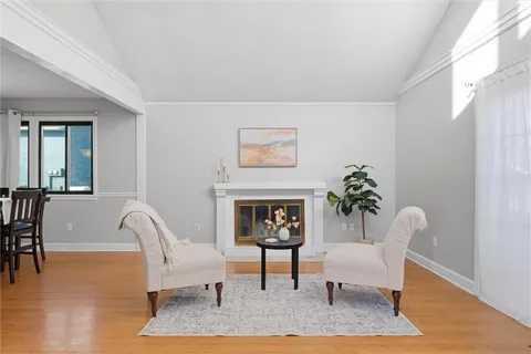 $195,000 | 1032 Northwest 70th Court, Kansas City, MO 64118