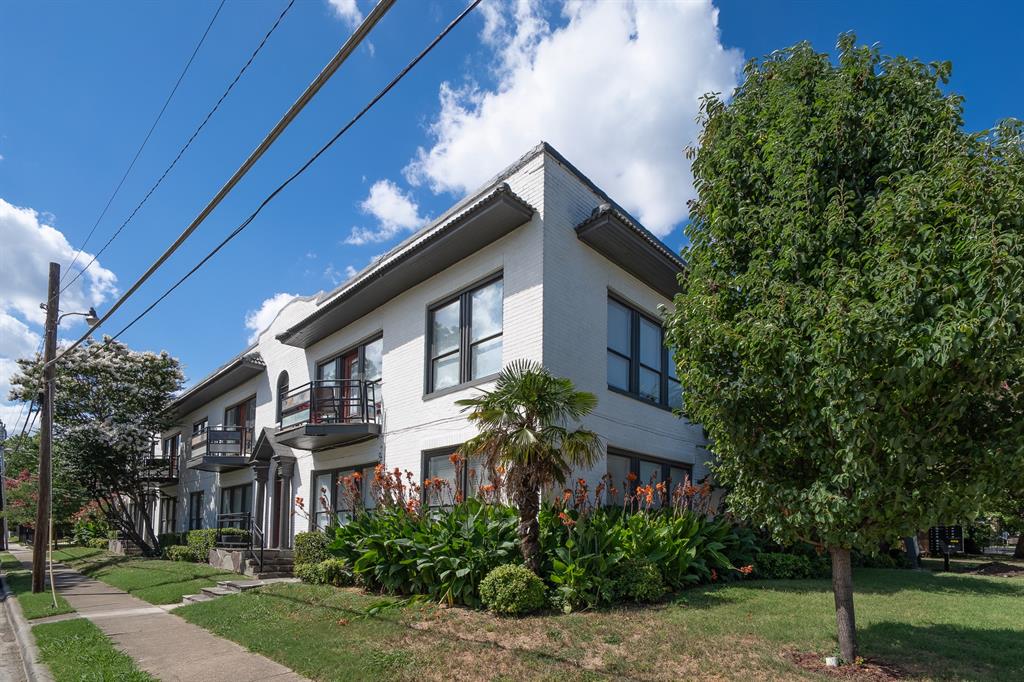 5305 Reiger Avenue, Unit 2 Dallas, TX 75214 - Photo 1 of 15 a front view of a house with garden