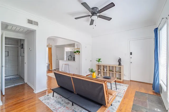 $1,219 | 5305 Reiger Avenue, Unit 2, Dallas, TX 75214