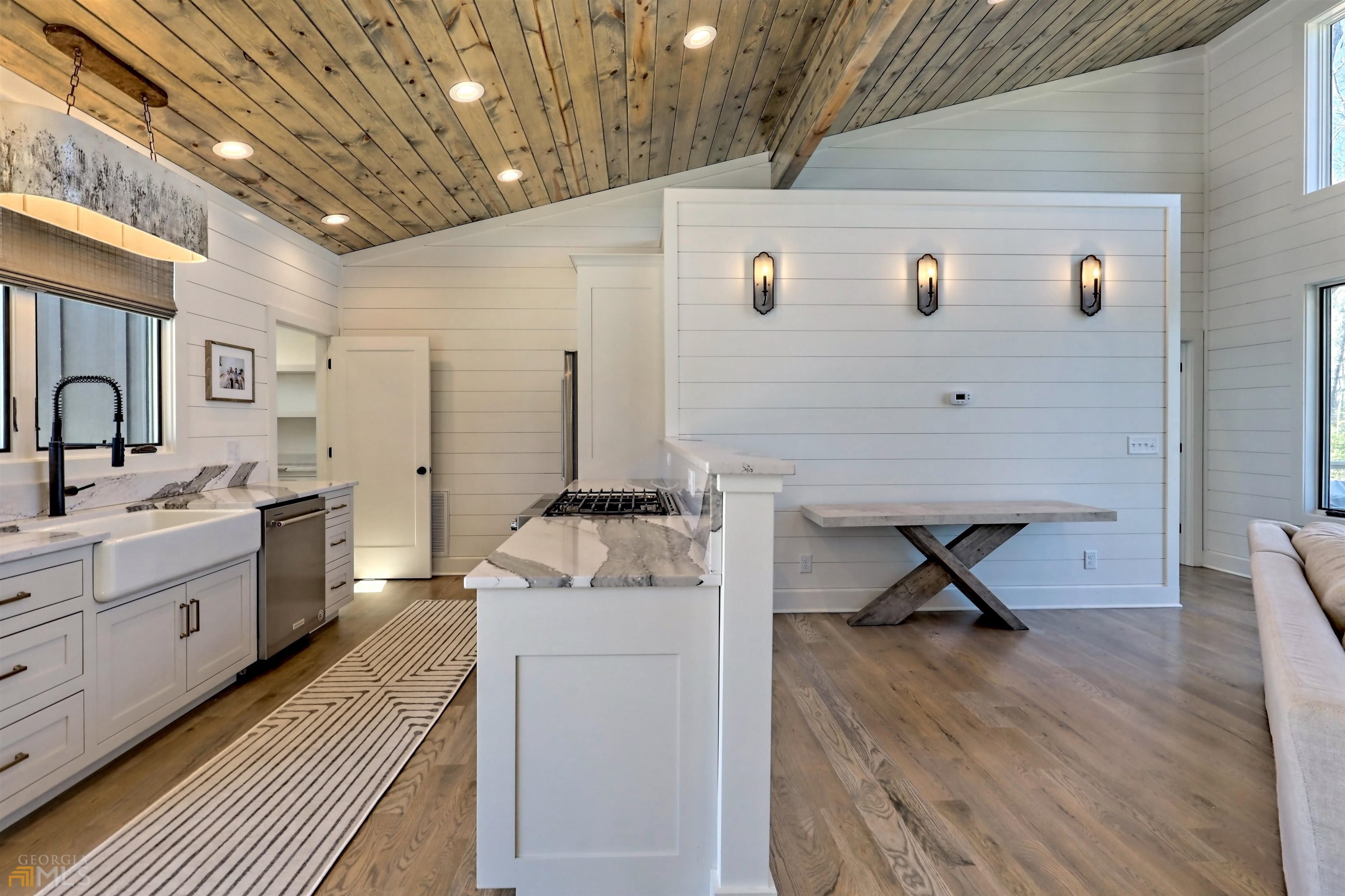 132 Summit Ridge Drive Clarkesville, GA 30523 - Photo 12 of 84