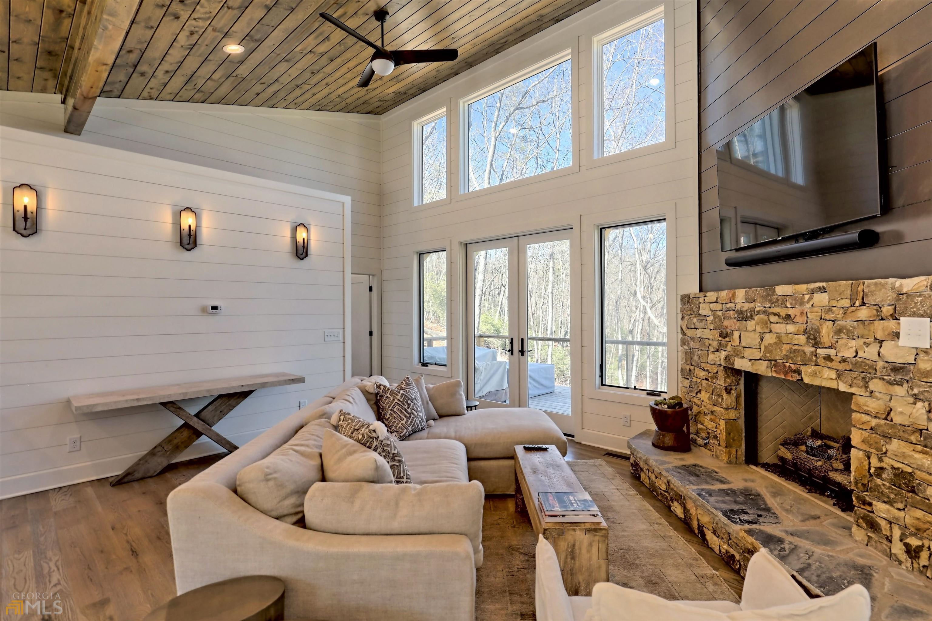 132 Summit Ridge Drive Clarkesville, GA 30523 - Photo 19 of 84