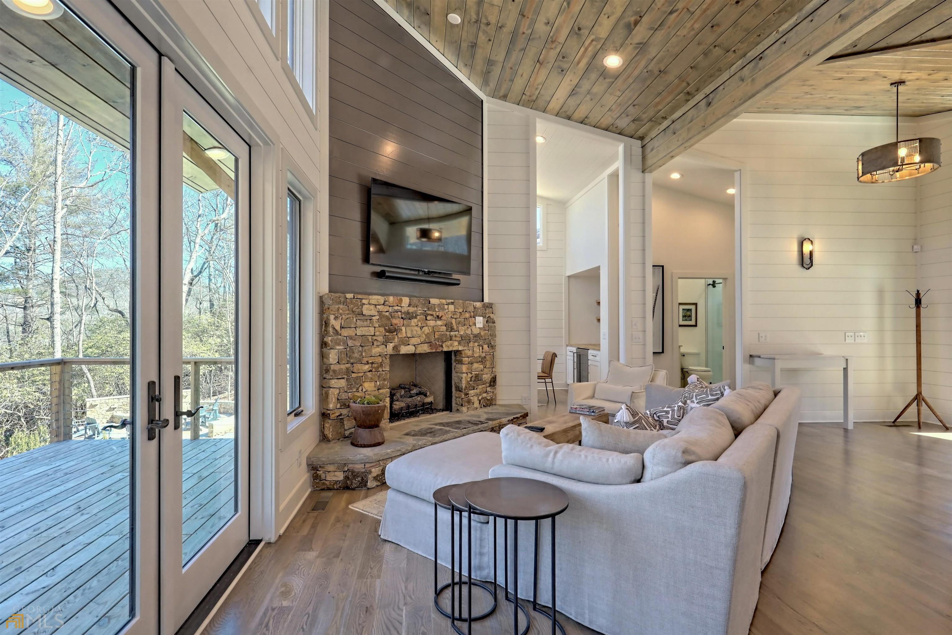 132 Summit Ridge Drive Clarkesville, GA 30523 - Photo 23 of 84