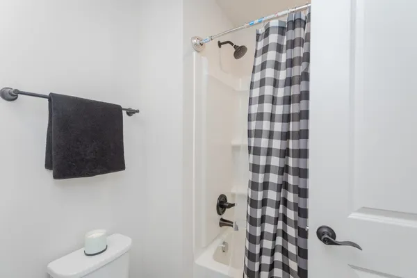 $409,000 | 919 Macon Avenue, Grottoes, VA 24441