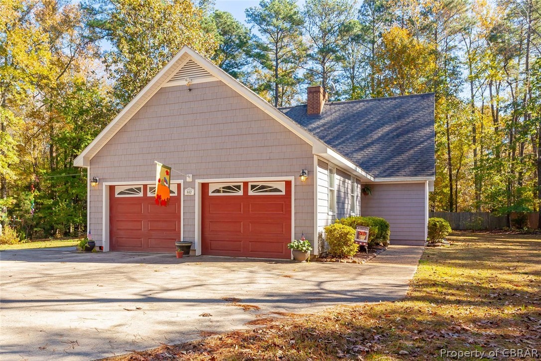 142 Sawmill Road White Stone, VA 22578 - Photo 15 of 38 Attached 2 Car Garage