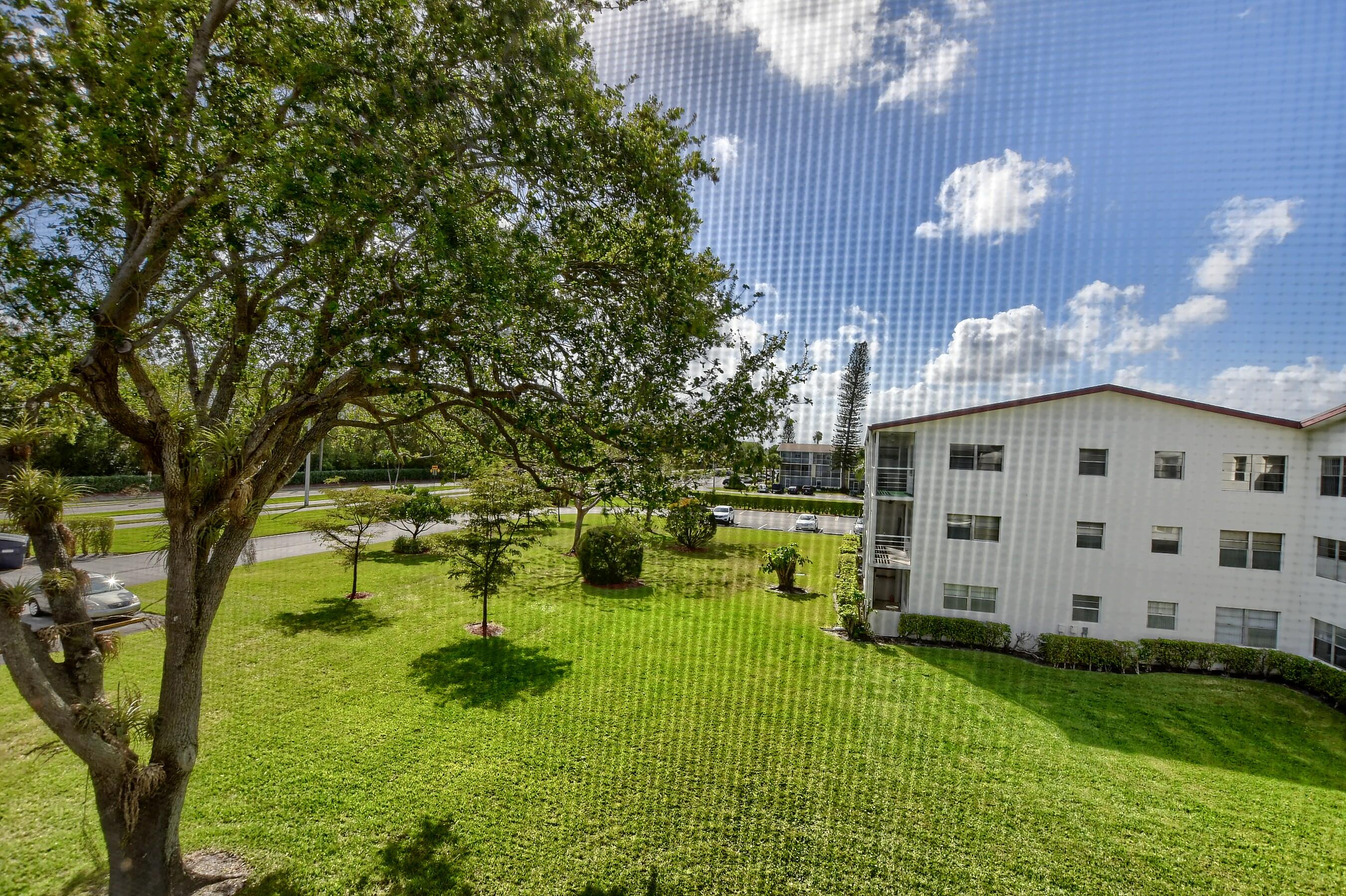 157 Fanshaw D, Unit 157 Boca Raton, FL 33434 - Photo 17 of 46 EBF_8932-HDR(5)