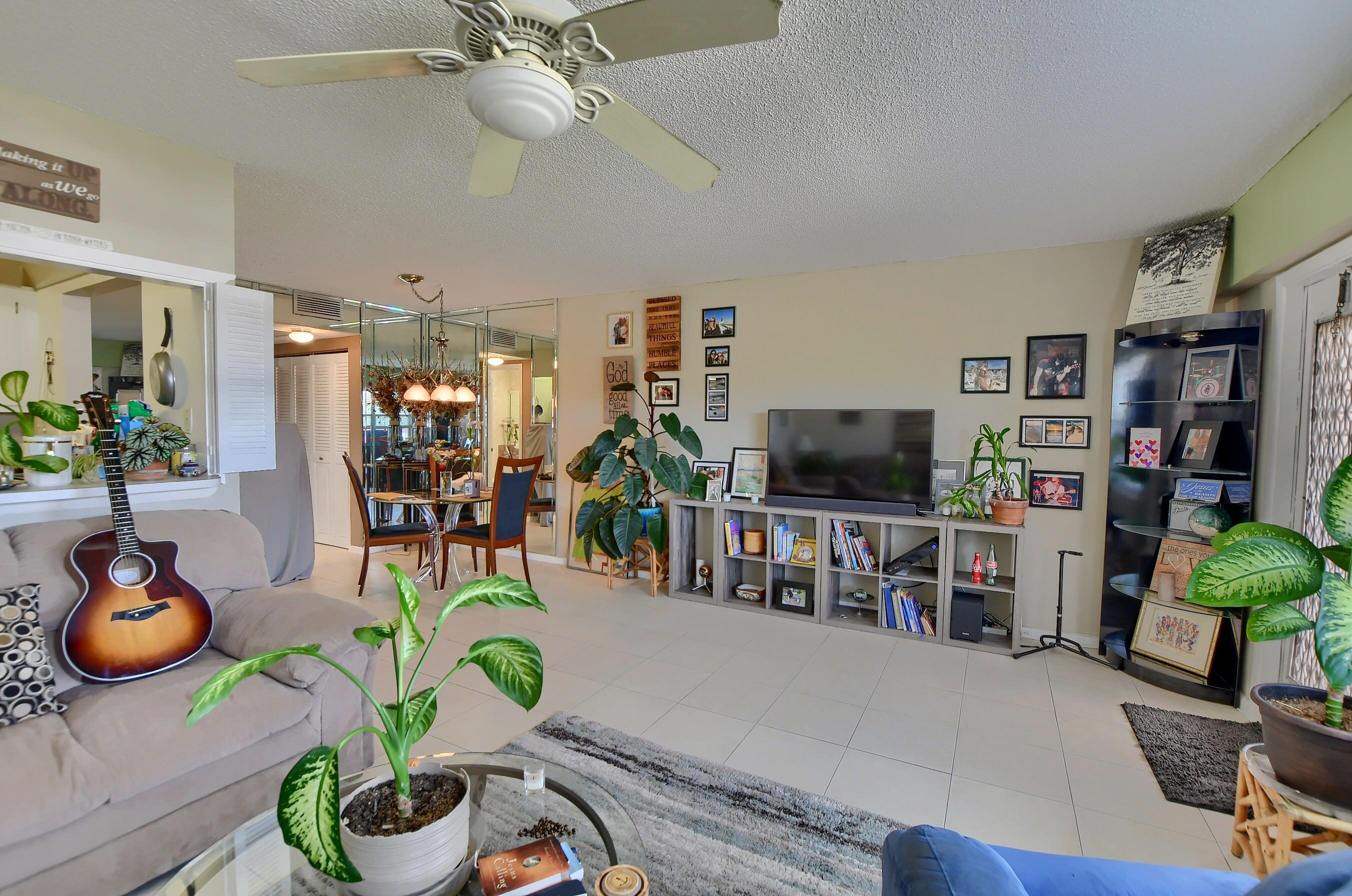 157 Fanshaw D, Unit 157 Boca Raton, FL 33434 - Photo 8 of 46 EBF_8887-HDR(5)