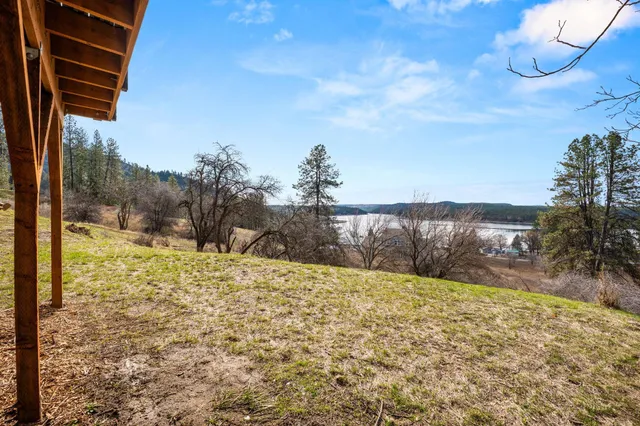 $400,000 | 6712 Highway 291, Deer Park, WA 99006