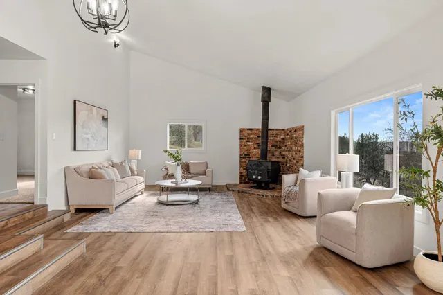 $400,000 | 6712 Highway 291, Deer Park, WA 99006