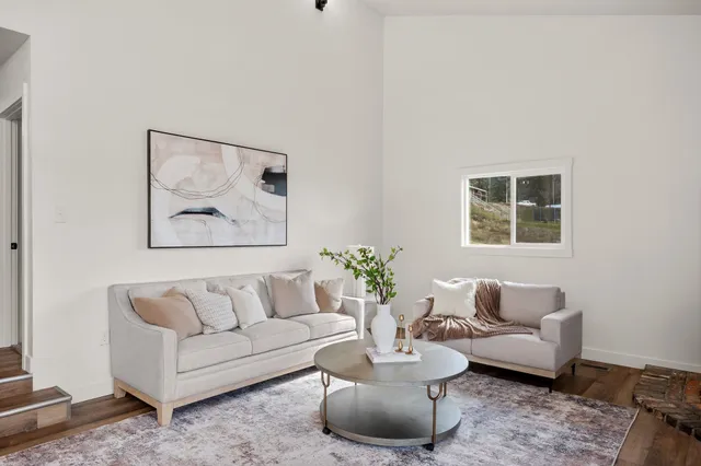 $400,000 | 6712 Highway 291, Deer Park, WA 99006