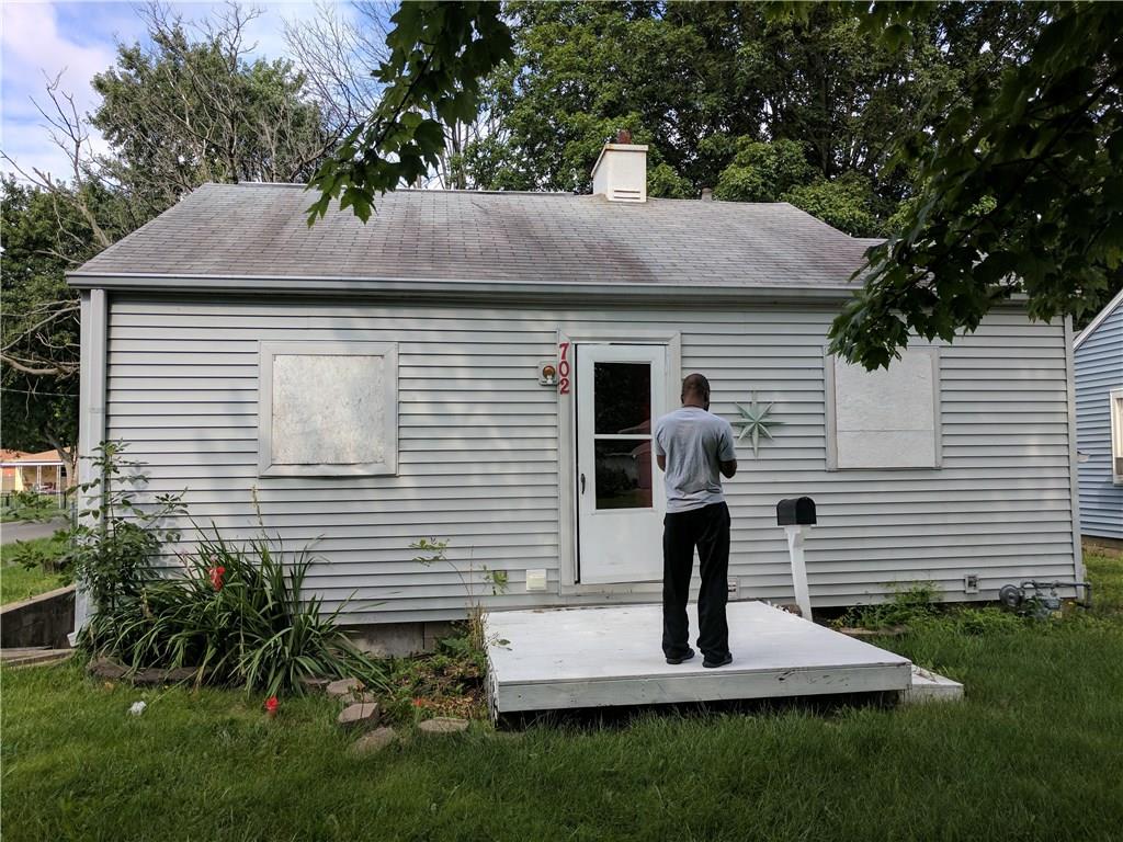 702 North Routiers Avenue Indianapolis, IN 46219 - Photo 1 of 8