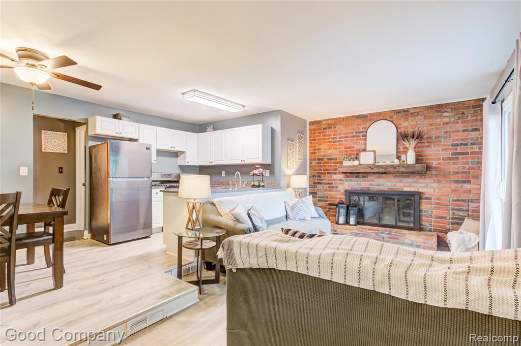 697 Hamlet Road Auburn Hills, MI 48326 - Photo 11 of 50 Gallery Image 11