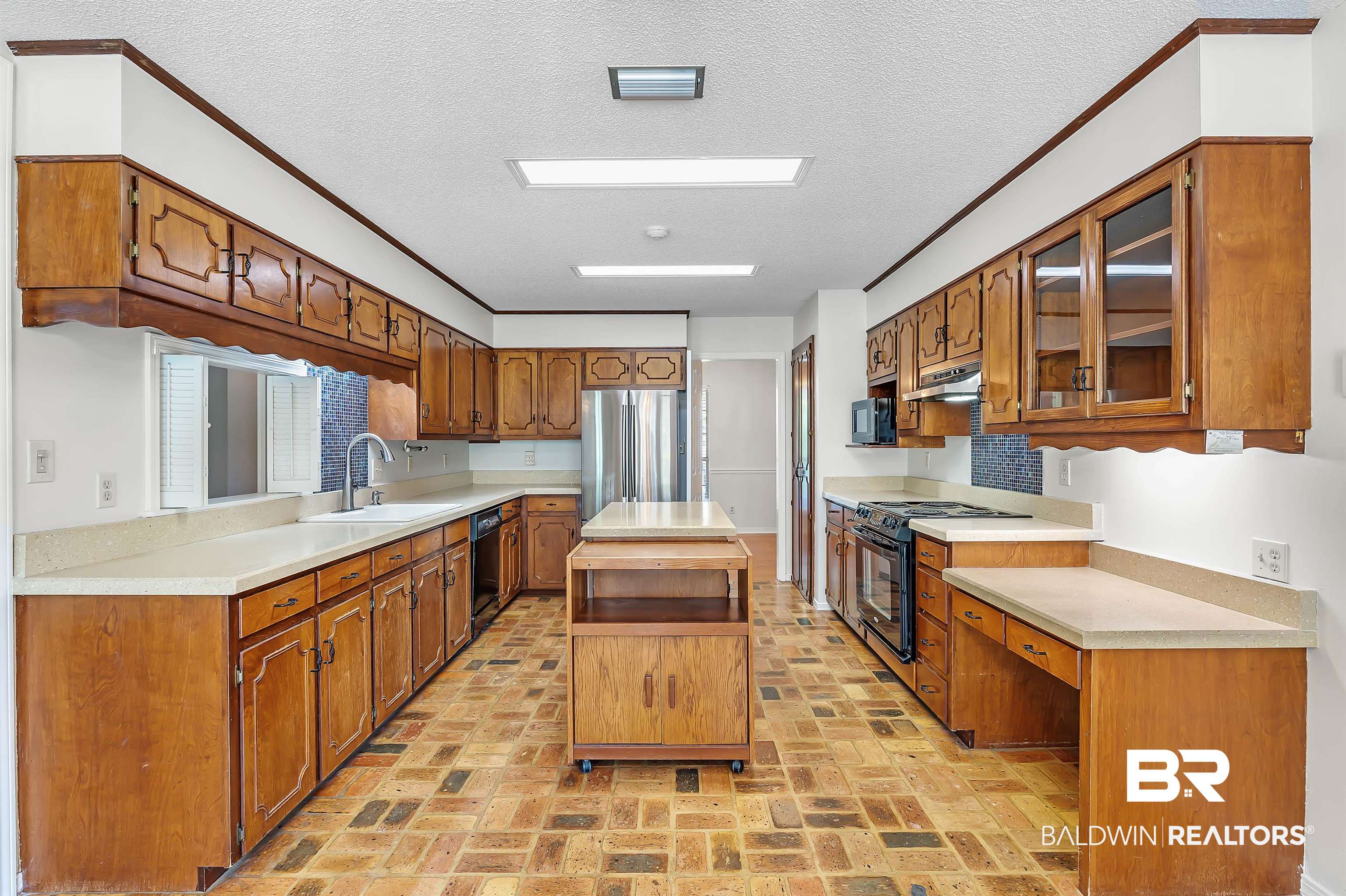 2 Command Heights Daphne, AL 36527 - Photo 18 of 31 Kitchen