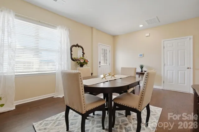 $450,000 | 10630 Bradstreet Commons Way, Charlotte, NC 28215