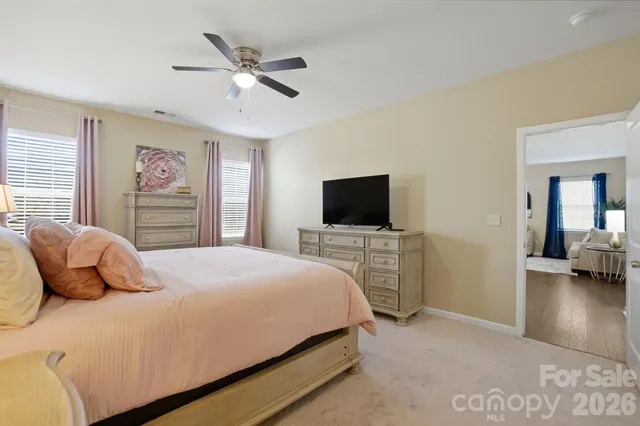 $450,000 | 10630 Bradstreet Commons Way, Charlotte, NC 28215