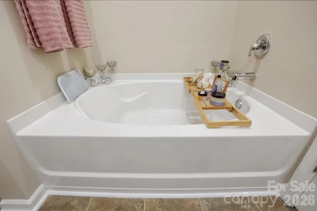 $450,000 | 10630 Bradstreet Commons Way, Charlotte, NC 28215