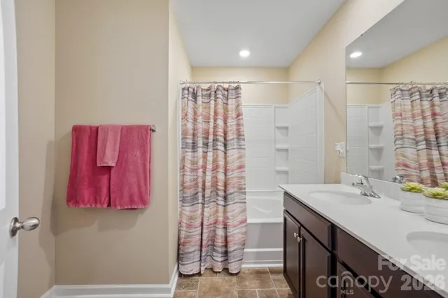 $450,000 | 10630 Bradstreet Commons Way, Charlotte, NC 28215