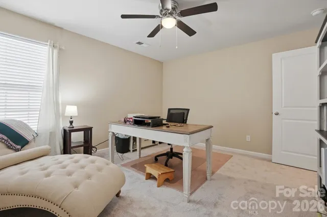 $450,000 | 10630 Bradstreet Commons Way, Charlotte, NC 28215