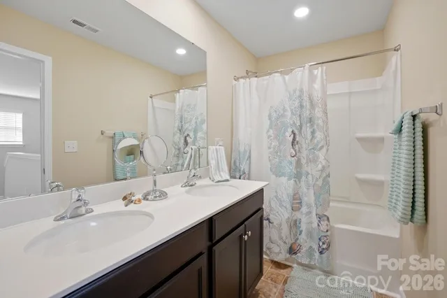 $450,000 | 10630 Bradstreet Commons Way, Charlotte, NC 28215