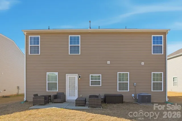 $450,000 | 10630 Bradstreet Commons Way, Charlotte, NC 28215