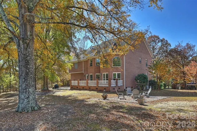 $899,000 | 1015 Estate Lane, Weddington, NC 28104