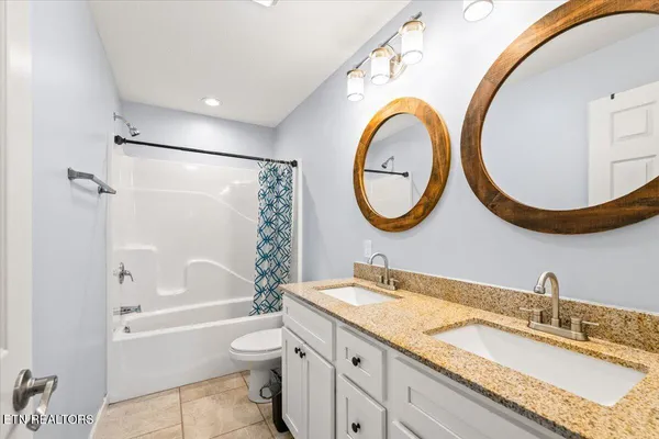 $329,000 | 500 Stanley Street, Oneida, TN 37841