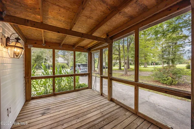 $245,000 | 105 Lakeview Drive, Trenton, NC 28585