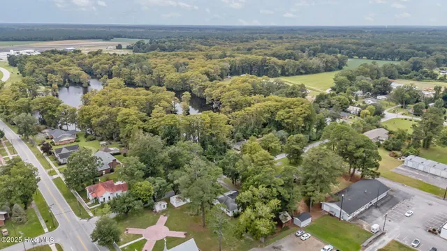 $245,000 | 105 Lakeview Drive, Trenton, NC 28585