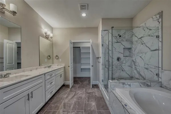 $2,300 | 4135 Du Pont Street, Houston, TX 77021