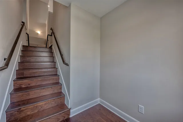 $2,499 | 4135 Du Pont Street, Houston, TX 77021